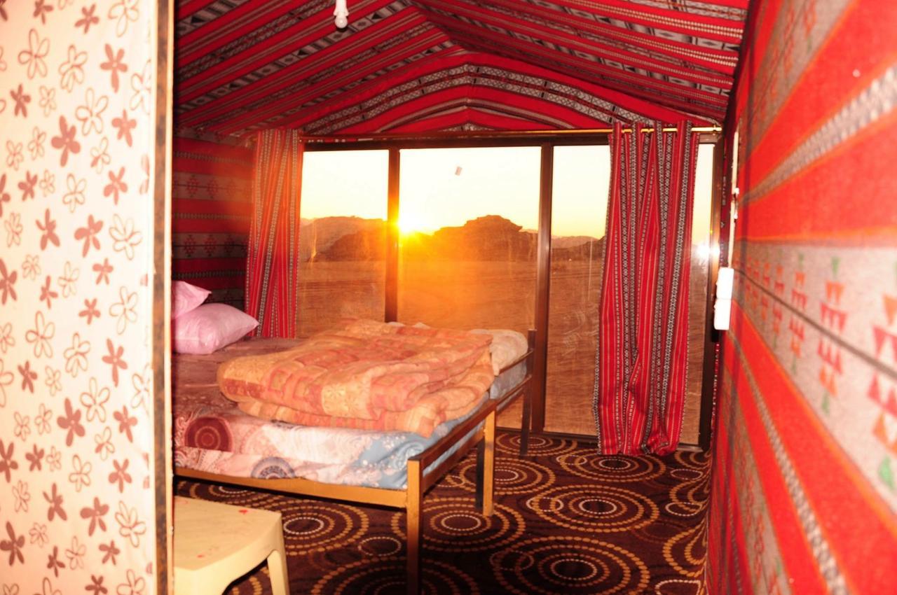 Wadi Rum Starlight Camp Exterior photo
